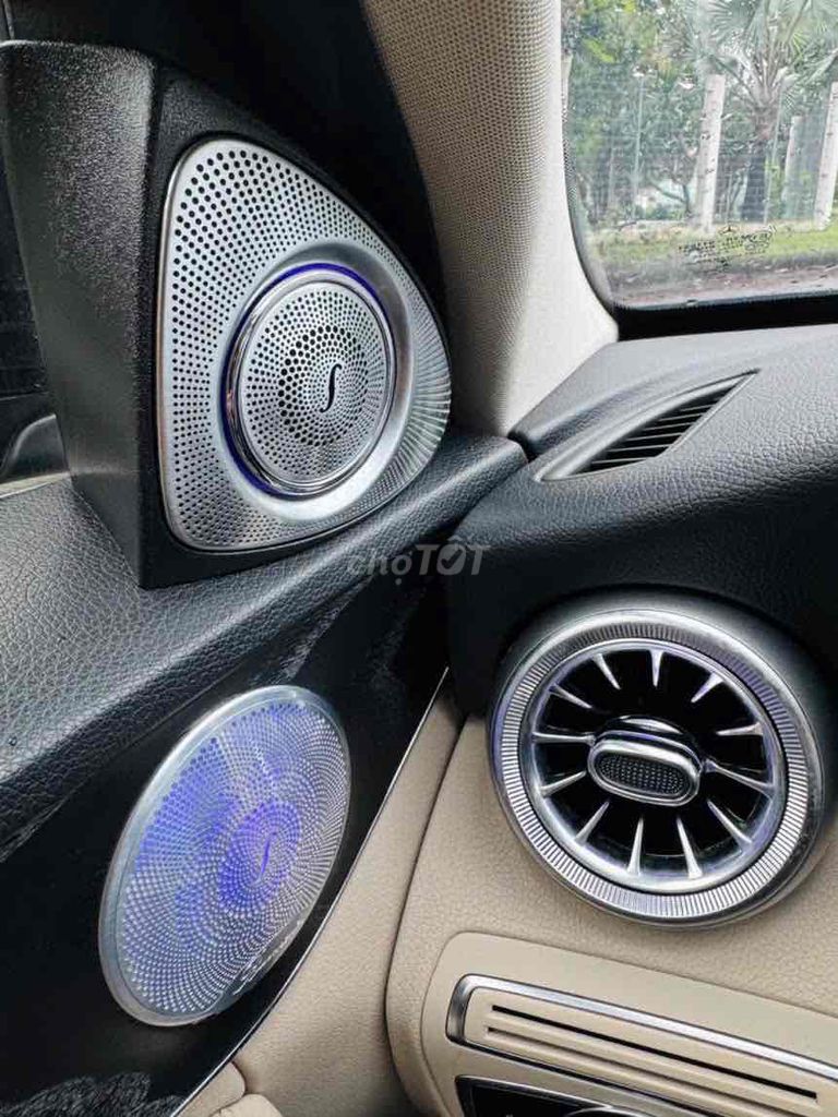 Mercedes C200 2018. Mua bán Ô tô tại Thành phố Cao Lãnh Đồng Tháp được đăng bởi Nguyên Car hình 10