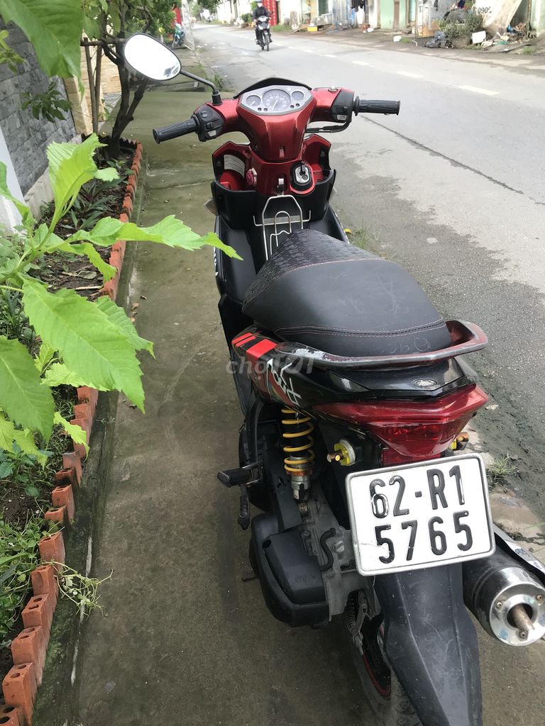 Yamaha novo 4 màu đỏ đen. Mua bán Xe máy tại Huyện Bến Lức Long An được đăng bởi Nguyên  hình 3