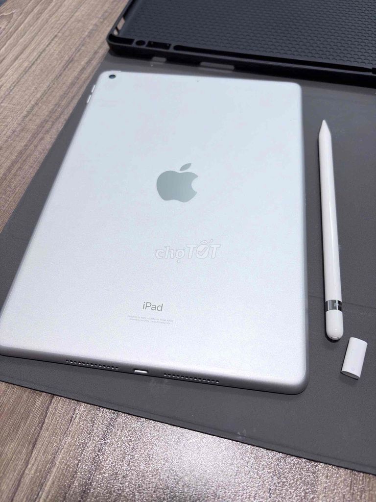 Apple iPad Gen 9 10.2 inch Bạc. Mua bán Máy tính bảng tại Quận Tân Bình Tp Hồ Chí Minh được đăng bởi Tuệ hình 1