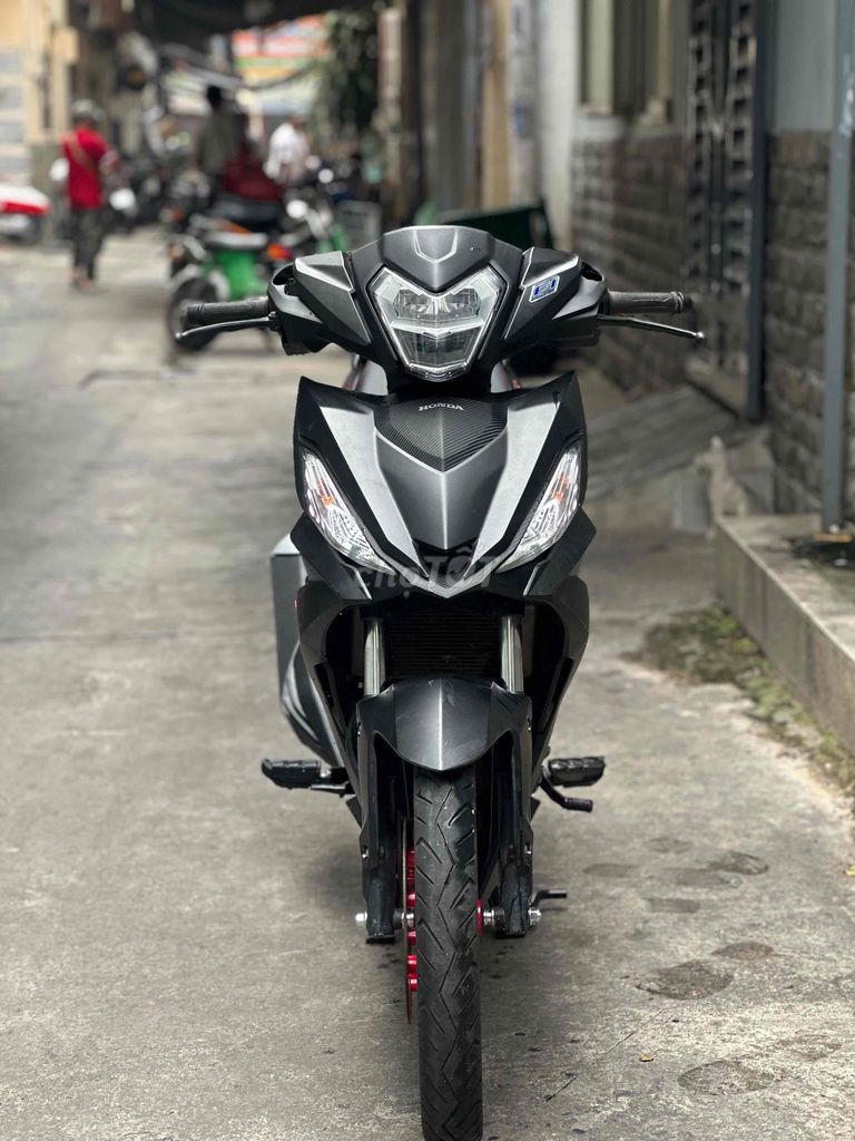 Honda Winner V1 2018 Đen 28379 km. Mua bán Xe máy tại Quận 10 Tp Hồ Chí Minh được đăng bởi Phong Hoàng hình 1