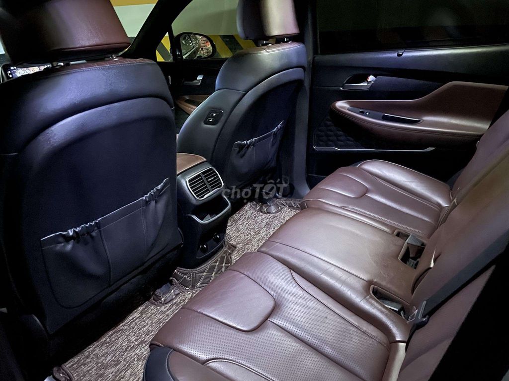 Hyundai Santa Fe 2019 2.2D Premium  Full dầu CC. Mua bán Ô tô tại Quận Đống Đa Hà Nội được đăng bởi Vũ Tấn Thắng hình 3
