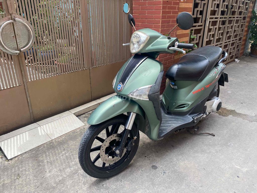 Piagio Liperty 125cc xe máy ngon đi xa vô tư. Mua bán Xe máy tại Quận 4 Tp Hồ Chí Minh được đăng bởi Đúc hình 4