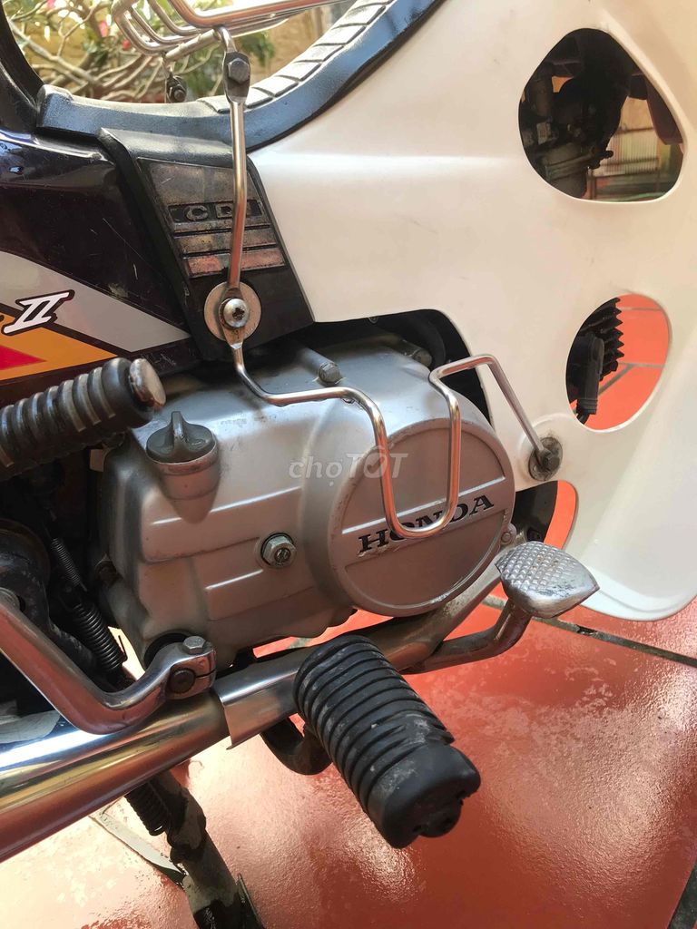 nhà thừa xe cần bán. Mua bán Xe máy tại Quận Hoàng Mai Hà Nội được đăng bởi Dũng hình 2