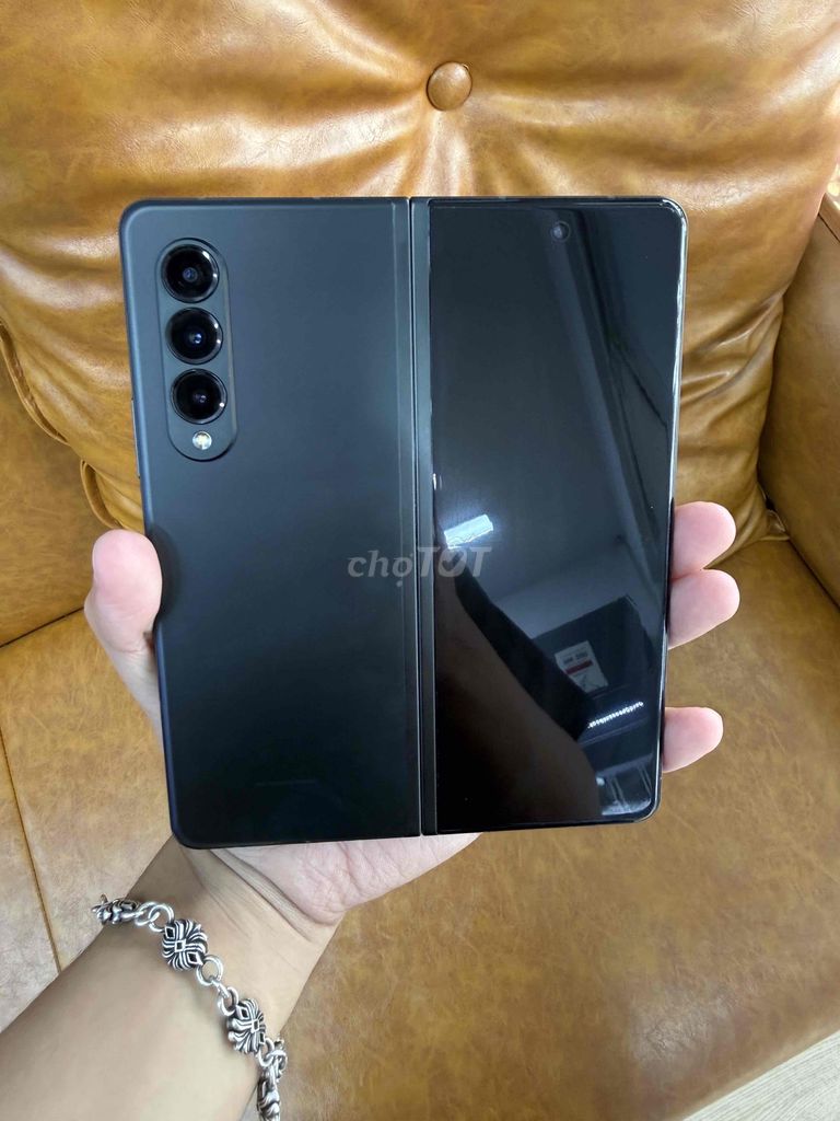 Samsung Galaxy Z Fold 3 5G 512GB Đen. Mua bán Điện thoại tại Quận Hai Bà Trưng Hà Nội được đăng bởi Diệu Vũ hình 1