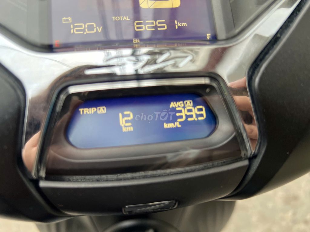 SH 125 cbs,2022, máy móc nguyên bản,giấy tờ đầy đủ. Mua bán Xe máy tại Quận Nam Từ Liêm Hà Nội được đăng bởi Thảo hình 9