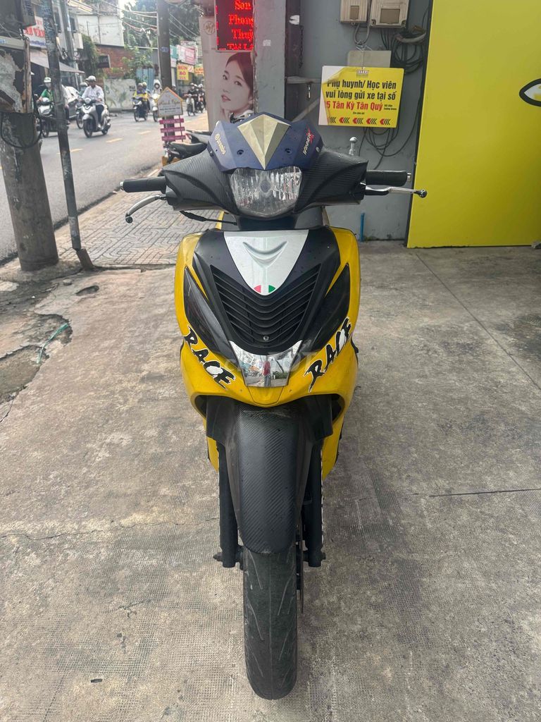 attila Elizabet sym shark 125 Fi trao đổi cà thẻ. Mua bán Xe máy tại Quận Tân Bình Tp Hồ Chí Minh được đăng bởi Tuấn Phụng hình 2