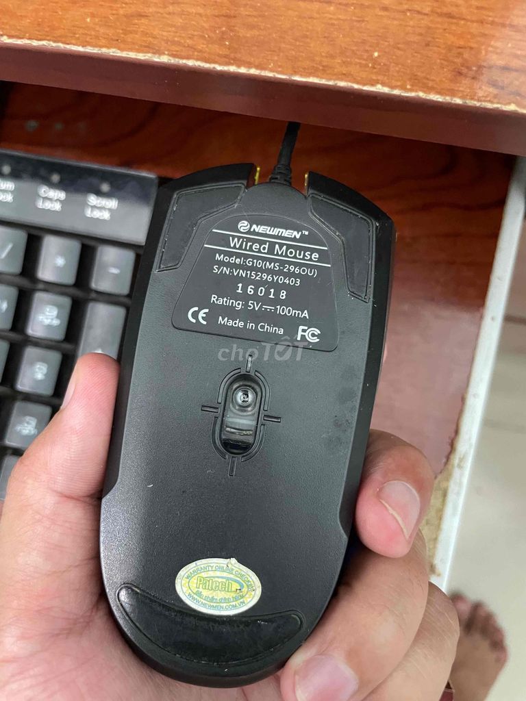 Combo màn hình, bàn phím, chuột