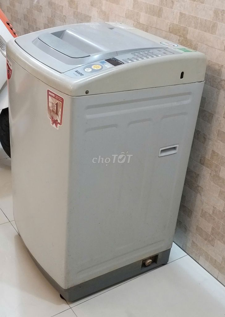 Thanh lý máy giặt cũ Sanyo loại 7 kg