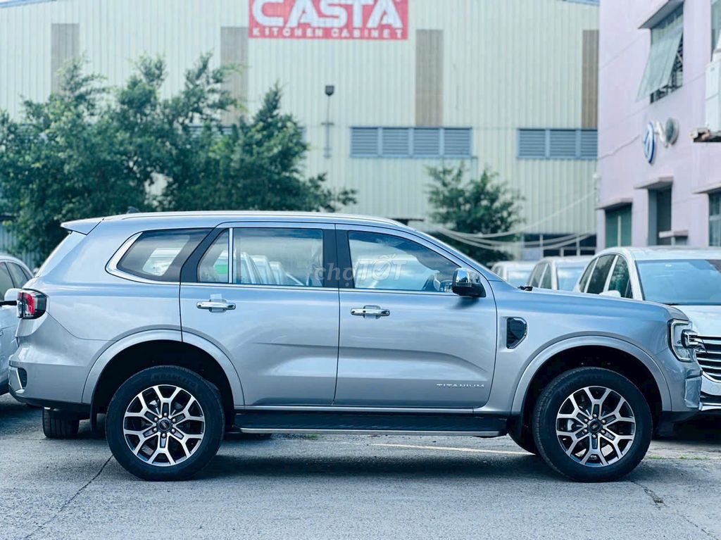 Ford Everest 2025- ưu đãi cực lớn T12. Mua bán Ô tô tại Thành phố Thủ Đức Tp Hồ Chí Minh được đăng bởi VÂN PHÚ MỸ FORD hình 7
