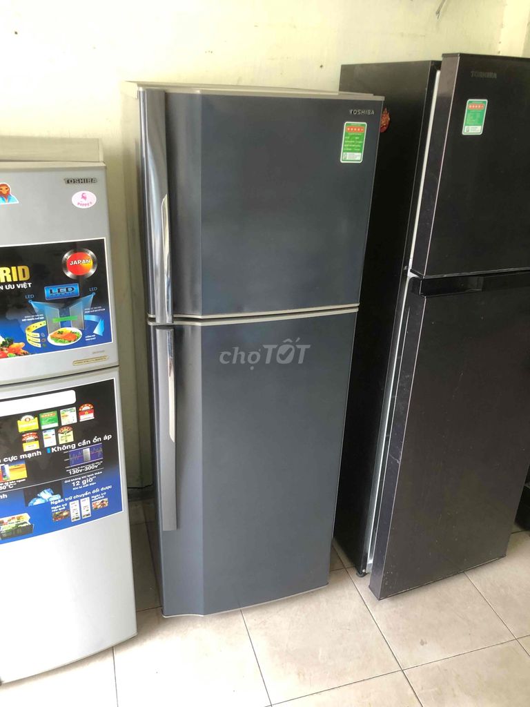 Tủ lạnh Toshiba 250L Xám. Mua bán Tủ lạnh tại Quận Bình Thạnh Tp Hồ Chí Minh được đăng bởi Nguyễn quốc Thụy  hình 1