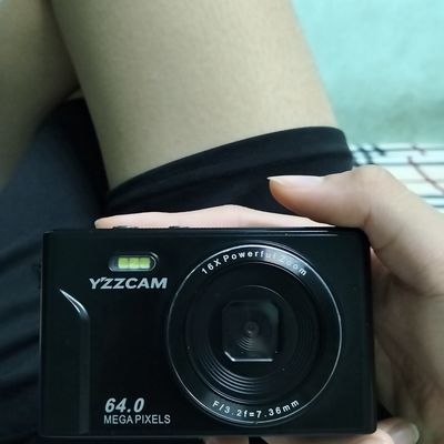 máy ảnh kỹ thuật số giá rẻ còn xài ok có trả giá. Mua bán Máy ảnh, Máy quay tại Quận 12 Tp Hồ Chí Minh được đăng bởi Duy Khánh Trịnh ngọc