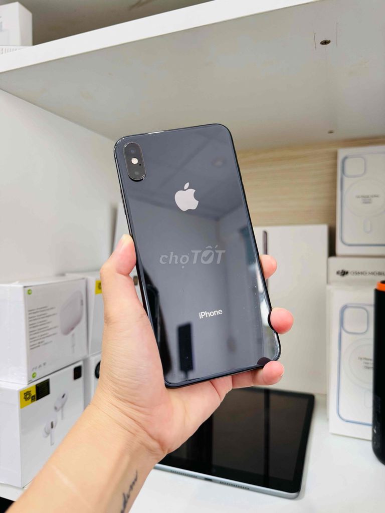 Apple iPhone XS Max 64GB Đen Like New. Mua bán Điện thoại tại Thành phố Long Xuyên An Giang được đăng bởi Ngân KNmobile An Giang  hình 1
