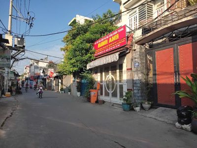 BÁN NHÀ 77M2X2TẦNG GẦN KDC AN SƯƠNG -TRƯỜNG CHINH, THT Q12 4,3TỶ. Mua bán nhà ở tại Quận 12 Tp Hồ Chí Minh được đăng bởi Diễm Thuý 