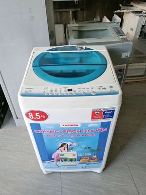 Máy giặt TOSHIBA 8.5 kg . Đời mới , giặt sạch .
