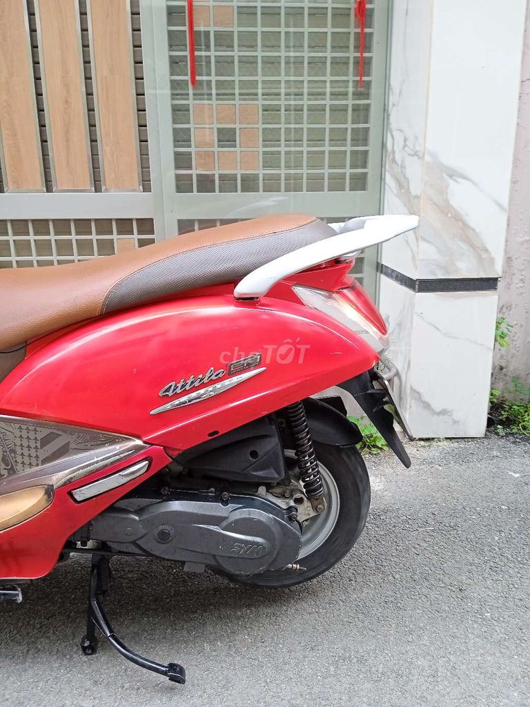 ELIZABETH NỮ HOÀNG Fi .NK  TỒN KHO 2016 CL CAO 90%. Mua bán Xe máy tại Quận 3 Tp Hồ Chí Minh được đăng bởi Vạn Hạnh University  hình 4