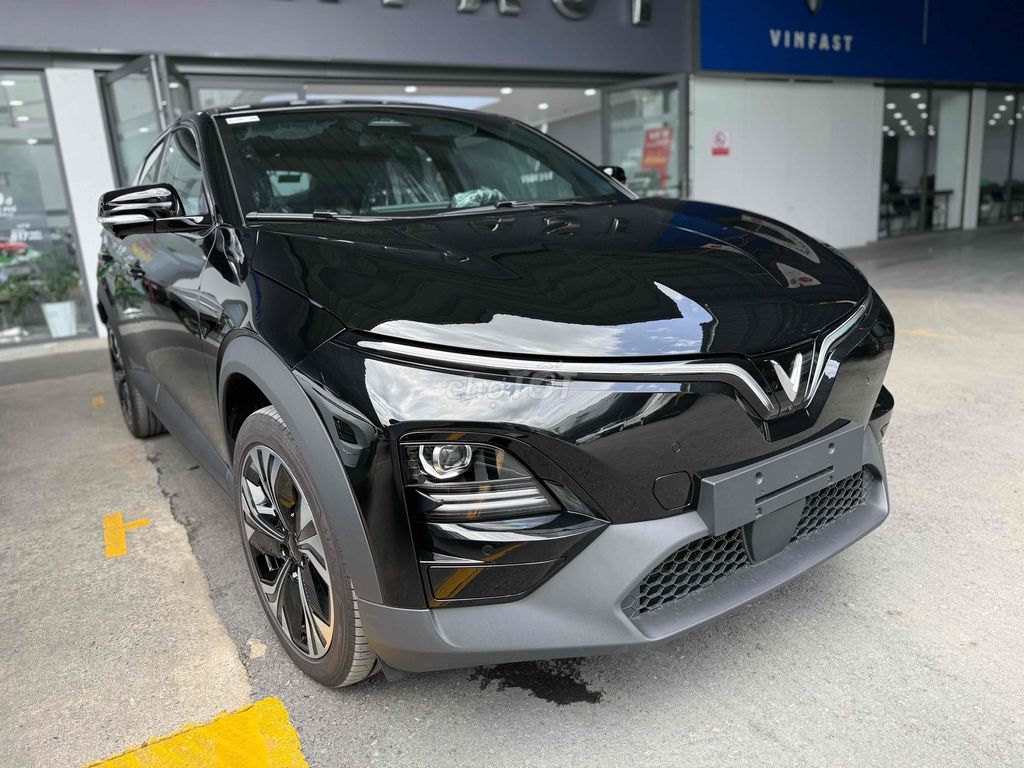 VF6 SIÊU HIẾM MÀU ĐEN GIAO NGAY-140TR NHẬN XE. Mua bán Ô tô tại Quận 1 Tp Hồ Chí Minh được đăng bởi KỲ hình 4