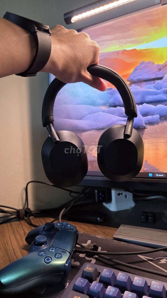 Tai nghe Sony WH-1000XM5 Đen. Mua bán Tivi, Âm thanh tại Quận Đống Đa Hà Nội được đăng bởi Hoang An hình 1