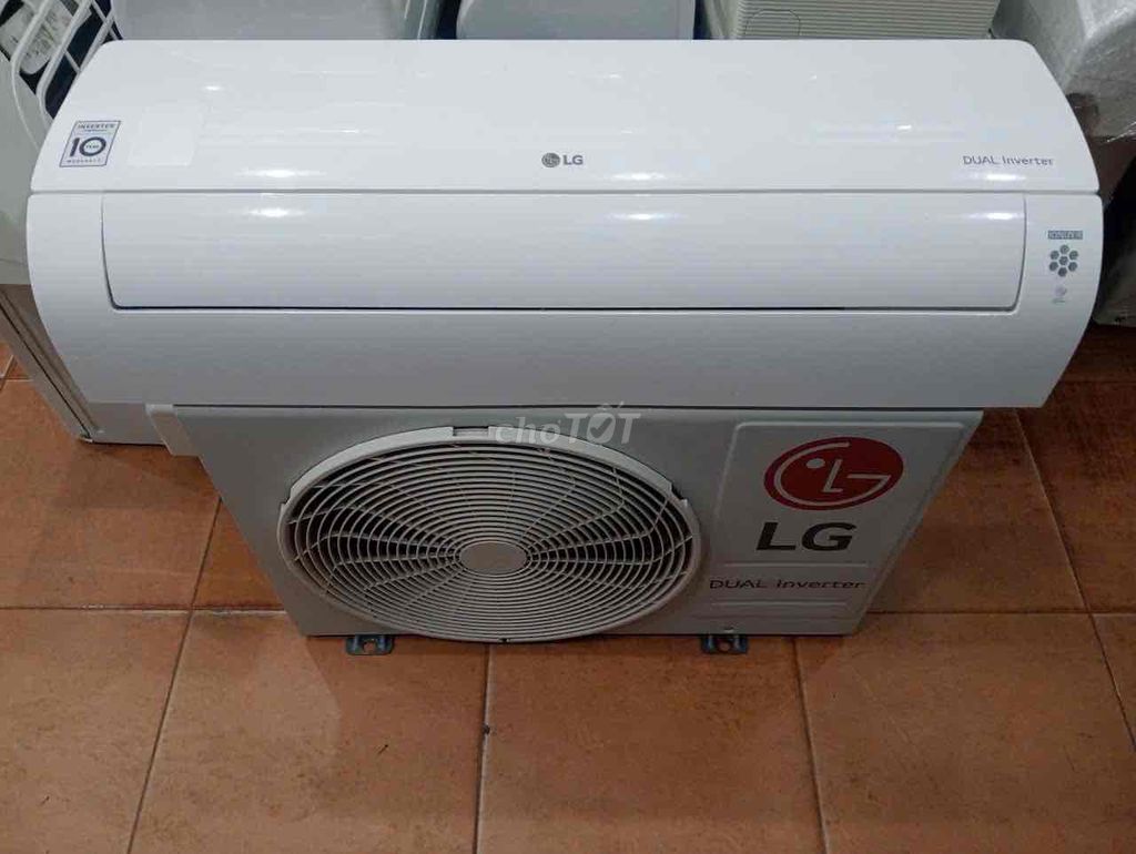 Máy lạnh LG Dual Inverter 1,5HP Thái Lan. Mua bán Máy lạnh, điều hoà tại Quận Tân Bình Tp Hồ Chí Minh được đăng bởi Công Ty TNHH TM DV VT Kỹ Thuật  Hoàng Phúc hình 1