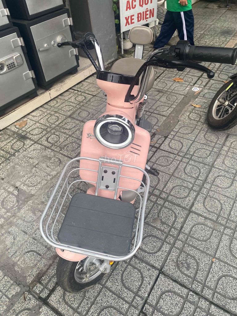 Xe yadea i8 chính hãng. Mua bán Xe điện tại Quận Gò Vấp Tp Hồ Chí Minh được đăng bởi THAYBÌNHĐIỆNTẠINHÀ hình 9