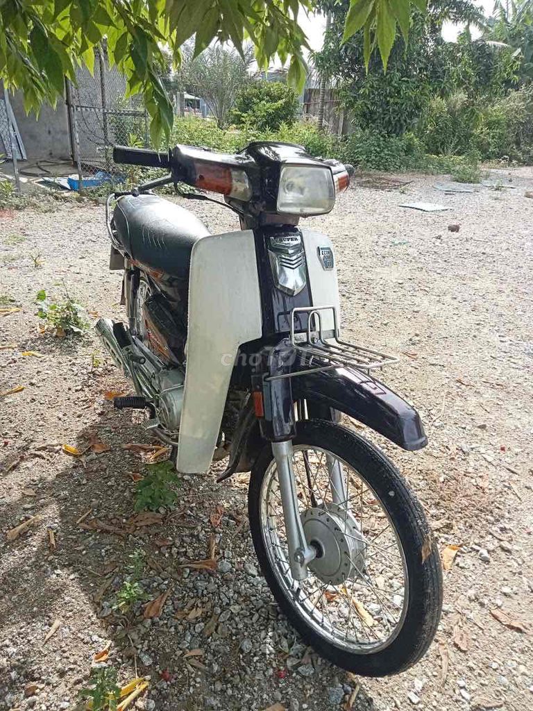 Dream 50phân khối ko cần bằng lái giá tốt cho HSSV. Mua bán Xe máy tại Thành phố Quảng Ngãi Quảng Ngãi được đăng bởi Hien hình 1