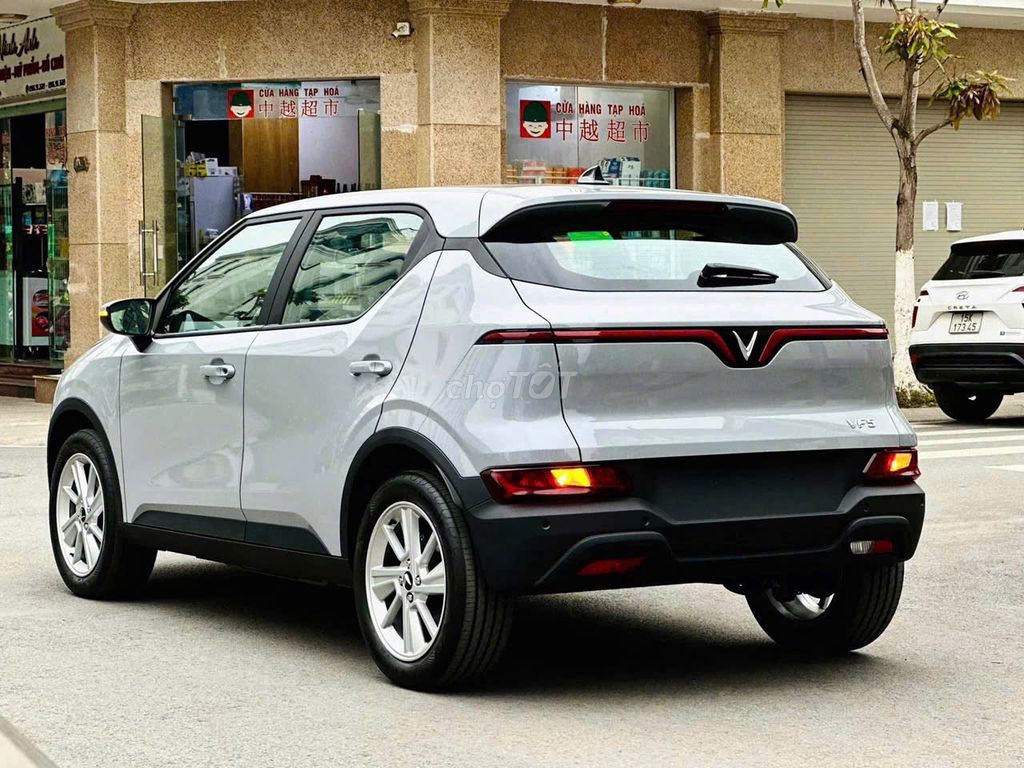 VINFAST VF5 TRẢ TRƯỚC 0 ĐỒNG, ĐỦ MÀU,NHIỀU ƯU ĐÃI. Mua bán Ô tô tại Quận Bình Tân Tp Hồ Chí Minh được đăng bởi  Vân  VinFast Sài Gòn hình 9