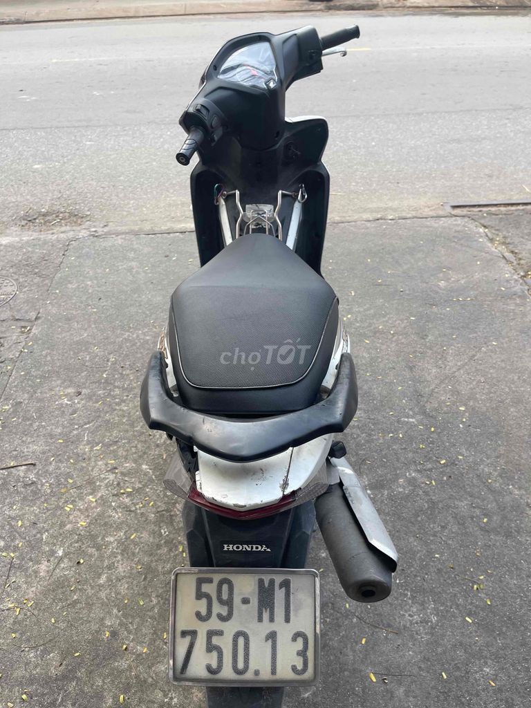 rsx fi máy êm mạnh giấy tờ đầy đủ. Mua bán Xe máy tại Thành phố Dĩ An Bình Dương được đăng bởi kha nguyen  hình 4