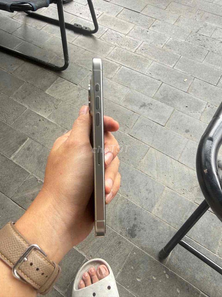 Apple iPhone 15 Pro Max 256GB Xám Chưa sửa chữa. Mua bán Điện thoại tại Quận Tân Phú Tp Hồ Chí Minh được đăng bởi Khoa hình 1