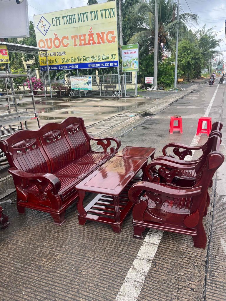 kẹt tiêfn. Mua bán Bàn ghế tại Quận Cái Răng Cần Thơ được đăng bởi Đồ củ minh trí hình 1