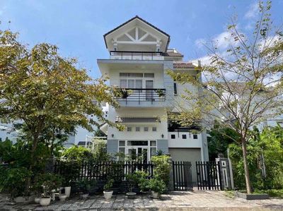 BIỆT THỰ SIÊU ĐẸP FULL NỘI THẤT 5PN_6WC KDC GIA HOÀ_ĐỖ XUÂN HỢP, QUẬN9