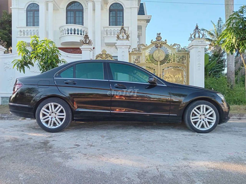 16 439 2009 C200 Avantgarde - 190000 km. Mua bán Ô tô tại Quận Dương Kinh Hải Phòng được đăng bởi Nguyên Phạm hình 12