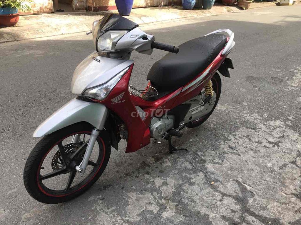 Future Fi 2012,bstp,chính chủ,xe đẹp máy chạy êm r. Mua bán Xe máy tại Quận 8 Tp Hồ Chí Minh được đăng bởi Bảo Anh hình 2