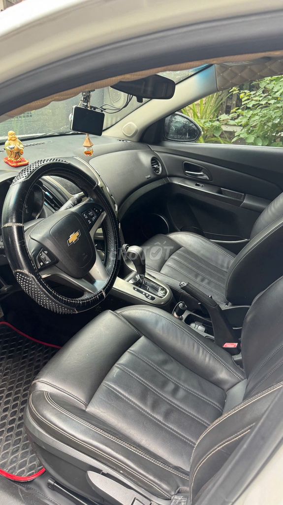 Chevrolet Cruze 2017 LTZ Trắng. Mua bán Ô tô tại Quận Cẩm Lệ Đà Nẵng được đăng bởi Nguyễn Đức Trưởng hình 3