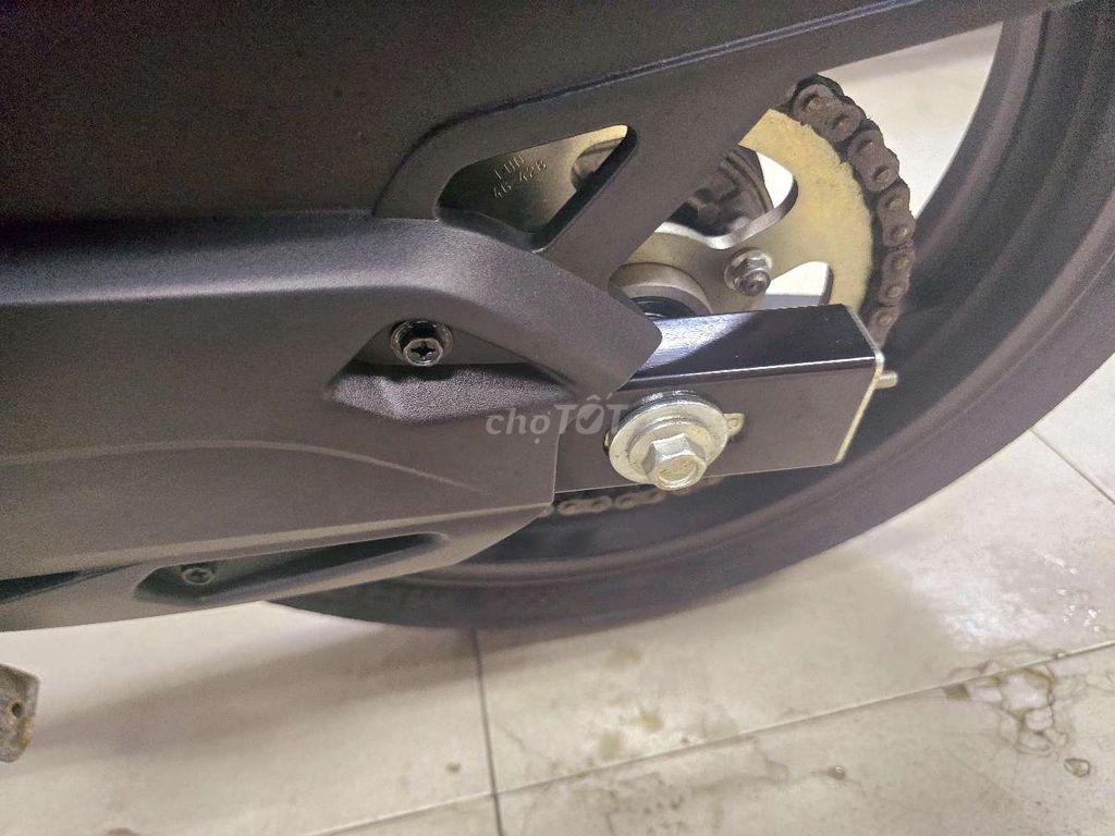 Suzuki Intruder xe Head thanh lý hóa đơn mới 100%,. Mua bán Xe máy tại Quận Thanh Khê Đà Nẵng được đăng bởi Quý Moto Cycle 21 điện biên phủ Đà Nẵng hình 7