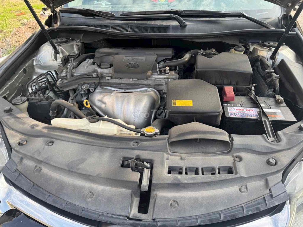 Toyota Camry 2015 SE 2.5 AT - 60000 km. Mua bán Ô tô tại Quận Ninh Kiều Cần Thơ được đăng bởi Quang hình 6