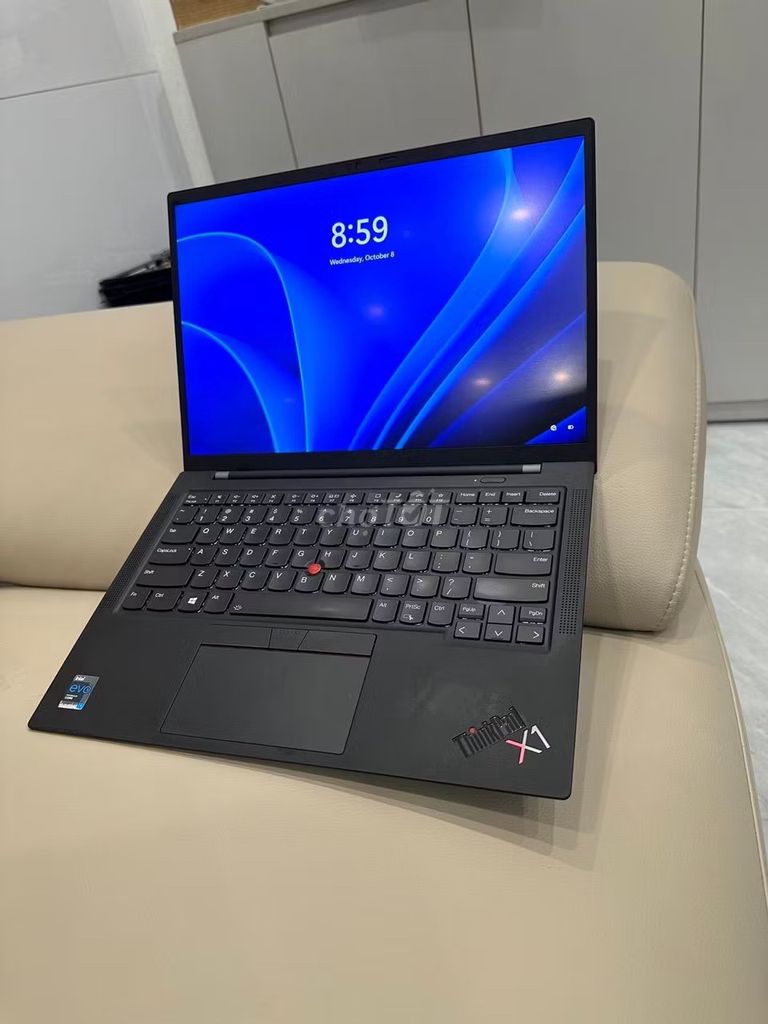 Thinkpad X1 Carbon Gen 9. Mua bán Laptop tại Quận Ninh Kiều Cần Thơ được đăng bởi Nguyễn Trung Kiên hình 1