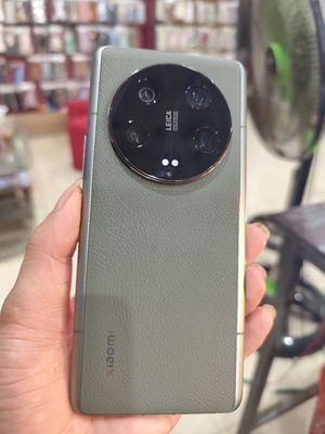 Xiaomi 13 Ultra Xám Đã sử dụng