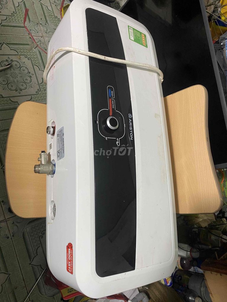 Bình nóng lạnh Ariston 20 lít tráng men. Mua bán Thiết bị vệ sinh, nhà tắm tại Quận Hải An Hải Phòng được đăng bởi Văn Đức Trần hình 1