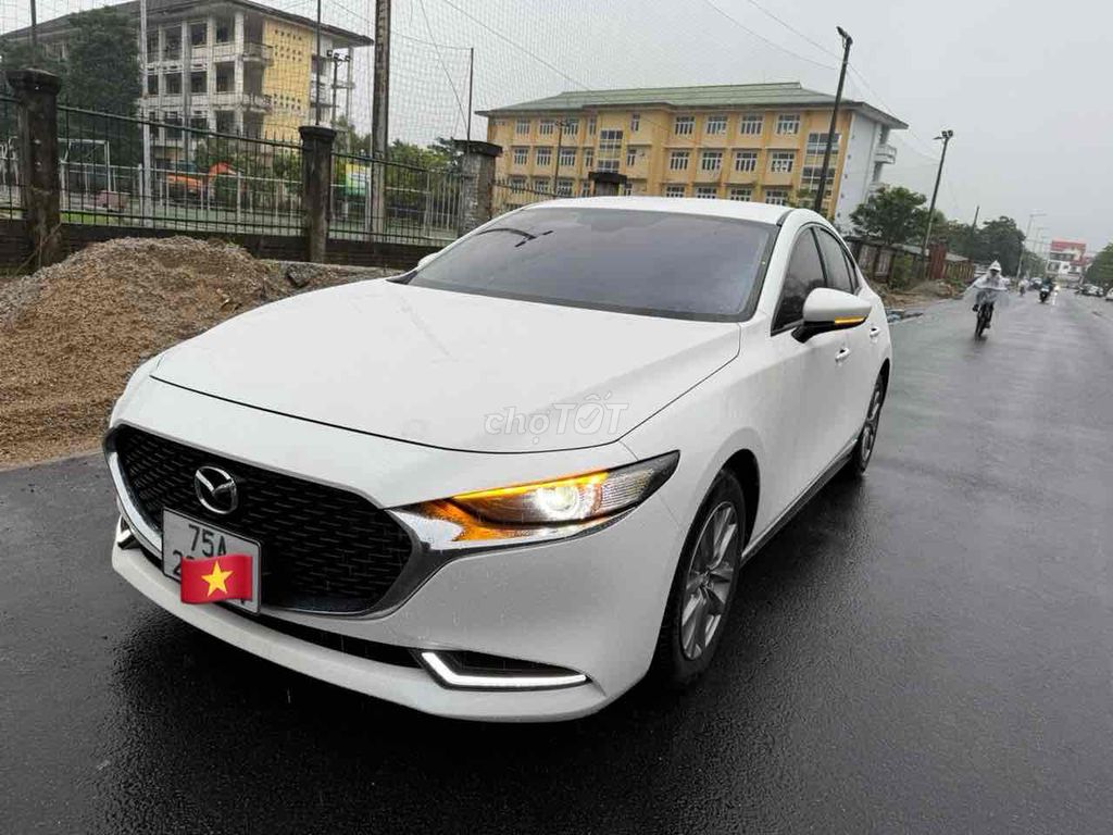 MAZDA3 1.5AT LUXURY 2022 1 chủ Huế. Mua bán Ô tô tại Thành phố Huế Thừa Thiên Huế được đăng bởi Hoàng Tàu  hình 4