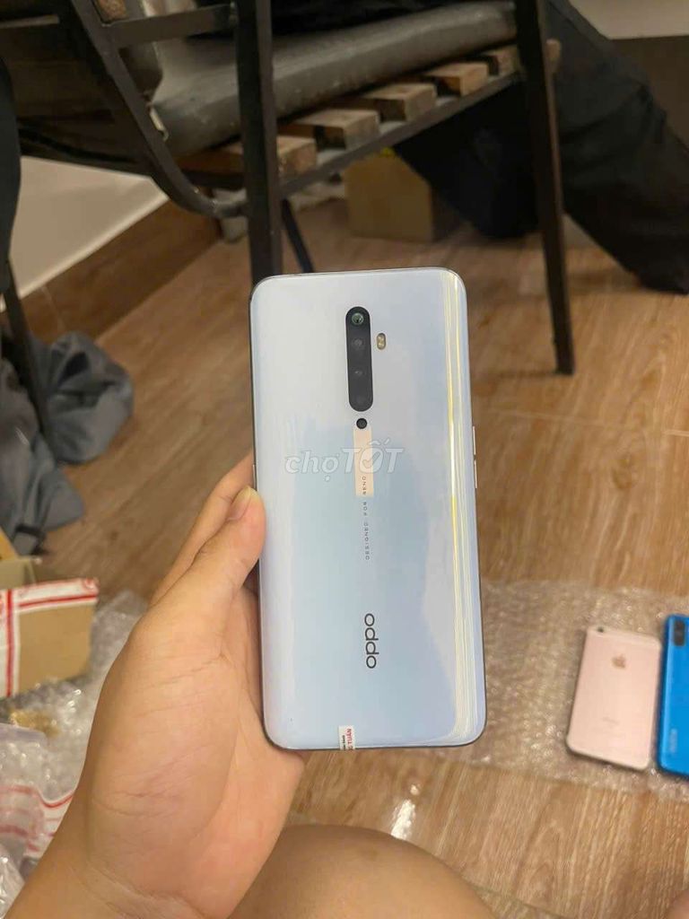 Oppo Reno 2F, 8/128g, mất vân, cam thụt thò. Mua bán Điện thoại tại Thành phố Thủ Dầu Một Bình Dương được đăng bởi Phước Mobile hình 1