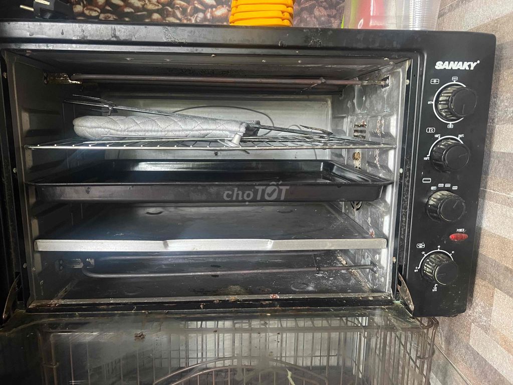 Lò nướng Sanaky 80 lít Đen điều chỉnh nhiệt độ. Mua bán Bếp, lò, đồ điện nhà bếp tại Quận Ngũ Hành Sơn Đà Nẵng được đăng bởi Hoàng Trần hình 1