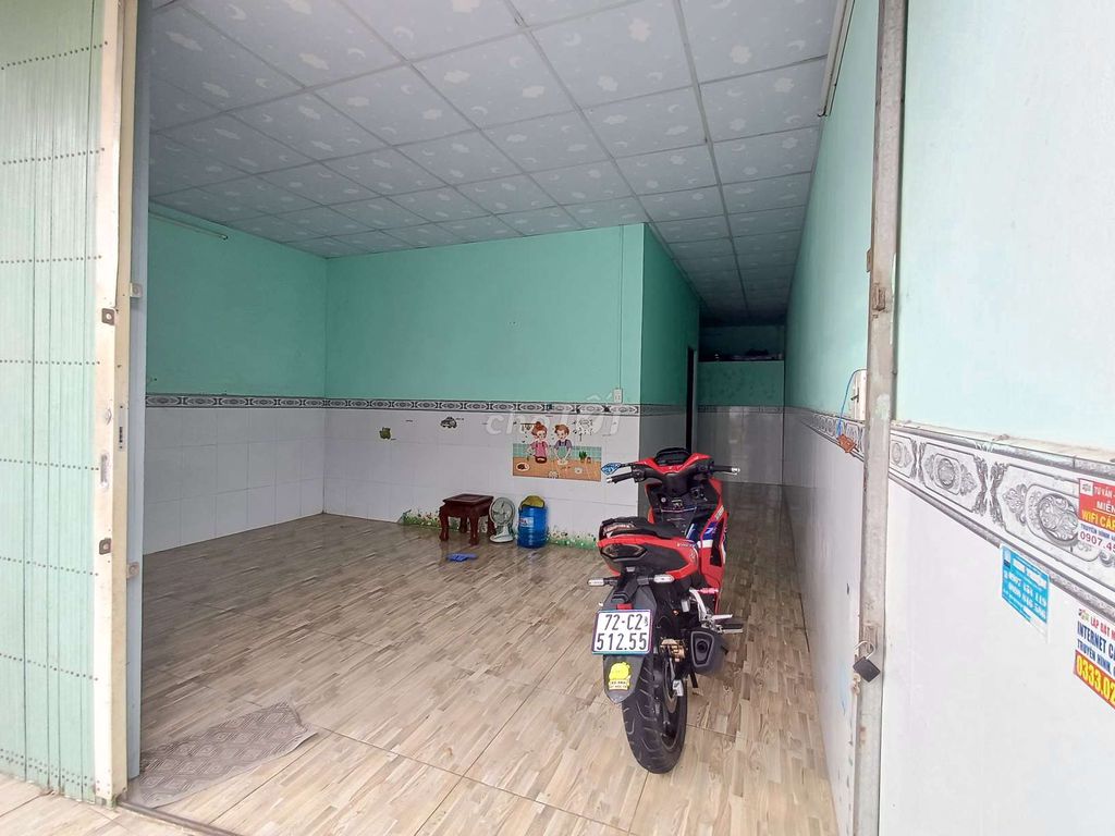 Nhà hẻm lộ xe hơi 55m2 đường Nguyễn Văn Linh