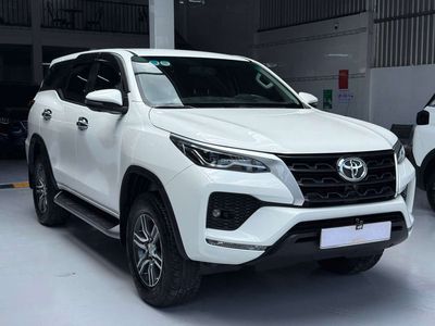 Toyota fortuner 2.4G - 32000 km. Mua bán Ô tô tại Thành phố Thủ Đức Tp Hồ Chí Minh được đăng bởi Ms Hiệp 