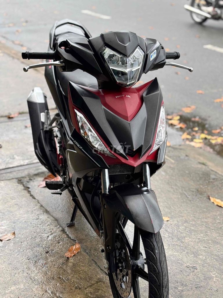 Honda Winner Đỏ đen Thể thao. Mua bán Xe máy tại Thị xã Bến Cát Bình Dương được đăng bởi xe máy trả góp tín nghĩa  hình 11
