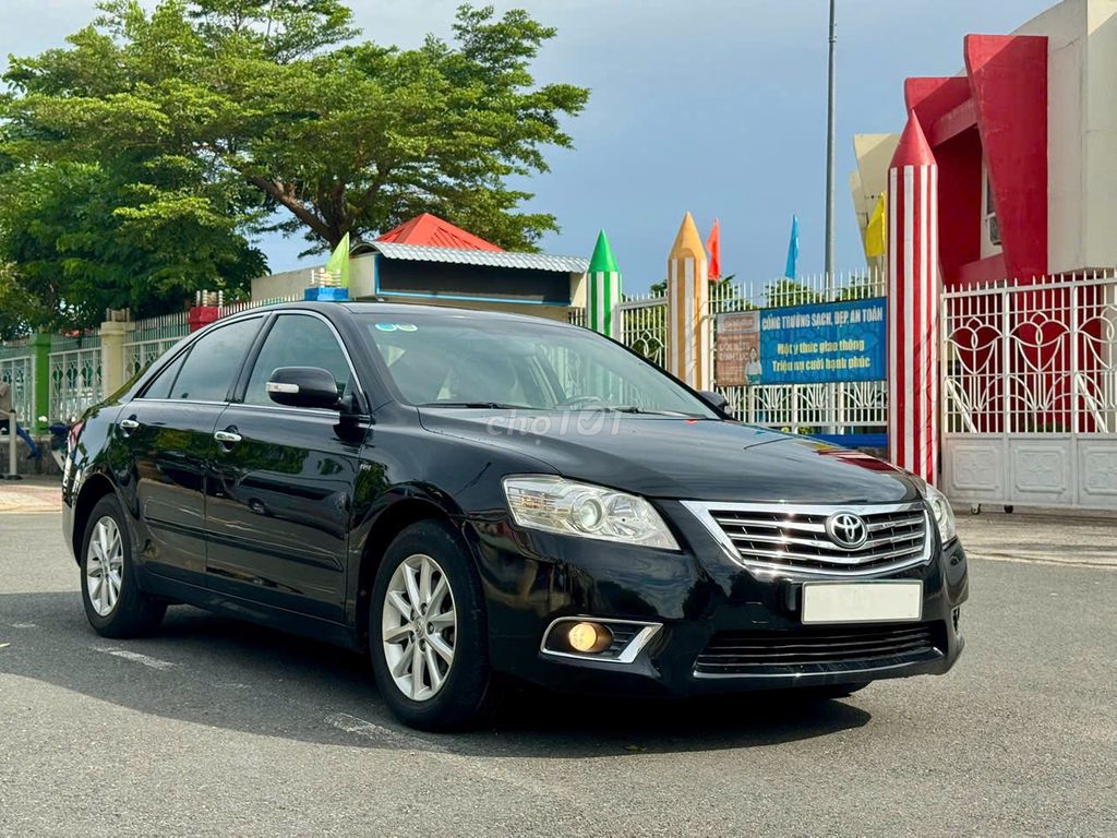 Camry 2.4G năm 2010 một chủ từ đầu. Mua bán Ô tô tại Huyện Hóc Môn Tp Hồ Chí Minh được đăng bởi Mr Nhựt chuyên xe hơi lướt chuẩn Toyota Sure hình 2