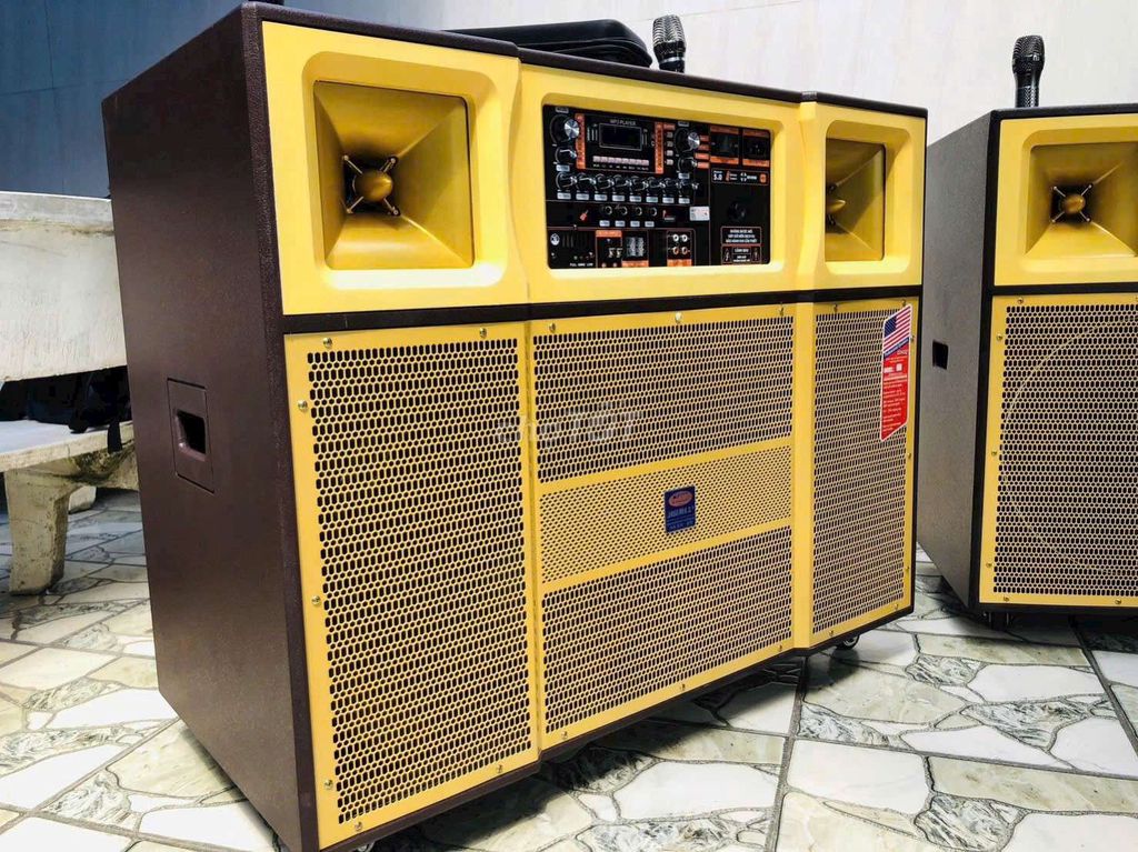 Loa kéo 2 mic 2 bass LONG AN. Mua bán Tivi, Âm thanh tại Huyện Bến Lức Long An được đăng bởi THIÊN Ý ĐIỆN MÁY TRẢ GÓP hình 1