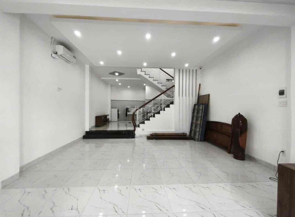Rent · 2 bd · 80 м² · Quận Thanh Khê, ул. Đường Yên Khê 1