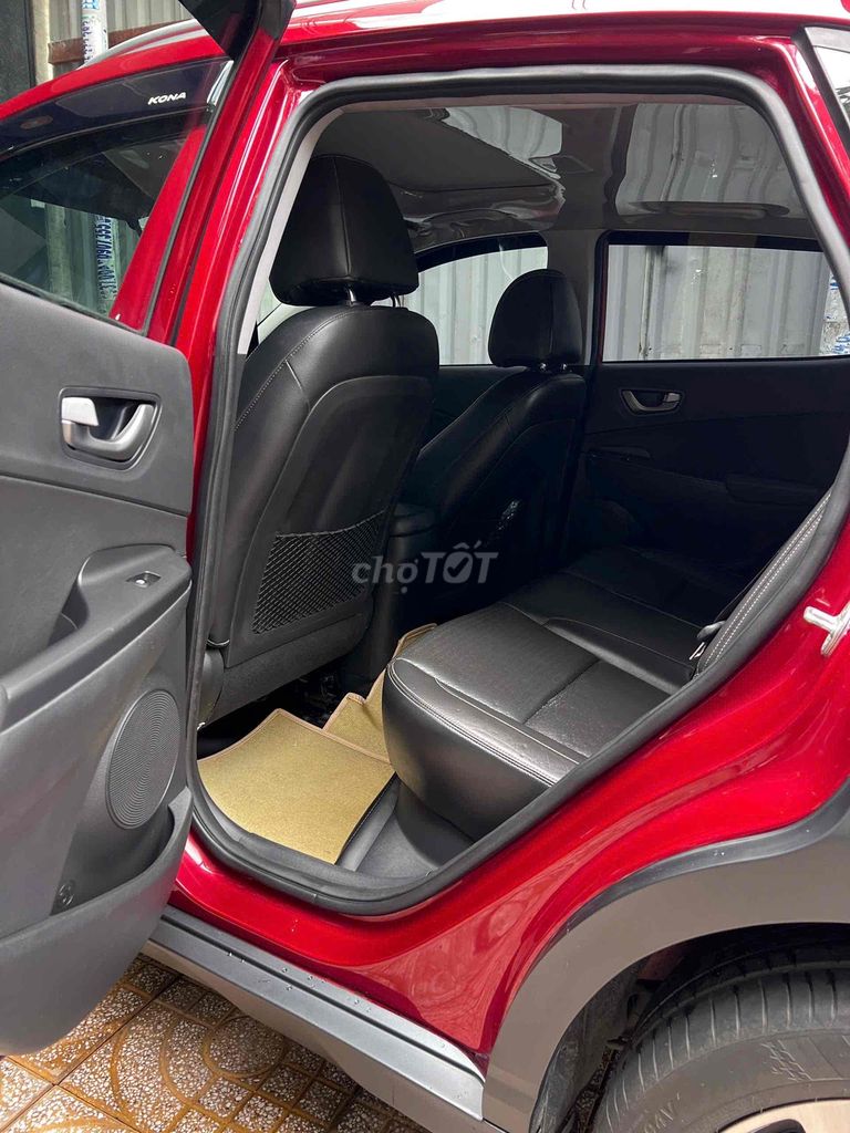 Hyundai Kona 2020 1.6 Turbo - 69000 km. Mua bán Ô tô tại Quận Tân Phú Tp Hồ Chí Minh được đăng bởi Hanh hình 10