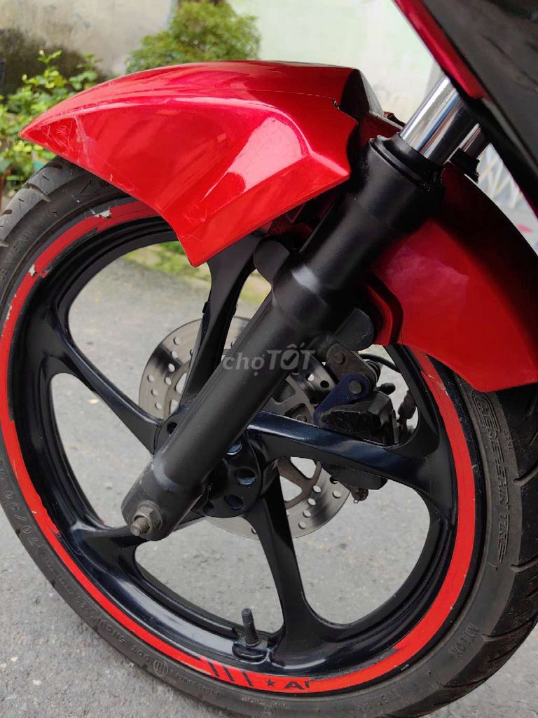 Yamaha Nouvo 5 Fi . Xe đẹp keng. Mua bán Xe máy tại Quận Tân Bình Tp Hồ Chí Minh được đăng bởi Trang Cá Nhân hình 4