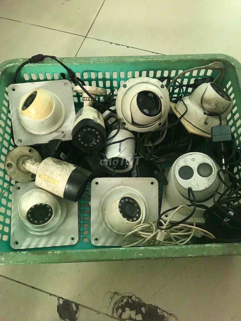 Hệ thống camera Hikvision 9 mắt 9 cổng. Mua bán Máy ảnh, Máy quay tại Quận Tân Phú Tp Hồ Chí Minh được đăng bởi Mr HÙNG hình 1