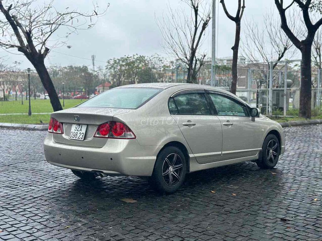 Cằn bán Civic MT 2008 màu vàng nhạt